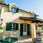Dvori Dida Mile Villa Sveti Petar (Zadar)