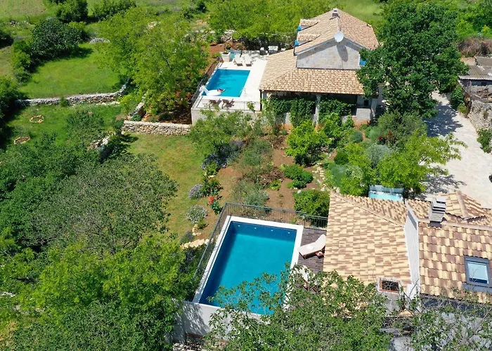 Dvori Dida Mile Vila Sveti Petar (Zadar)