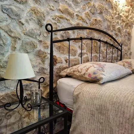 Dvori Dida Mile Sveti Petar (Zadar)