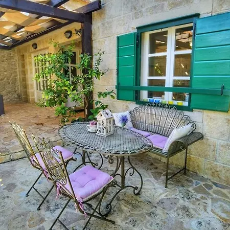 Dvori Dida Mile Vila Sveti Petar (Zadar)