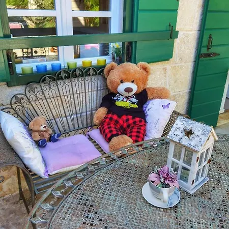 Dvori Dida Mile Vila Sveti Petar (Zadar)