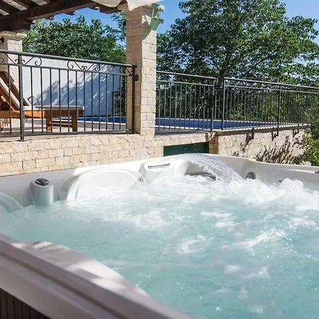 Dvori Dida Mile Vila Sveti Petar (Zadar)