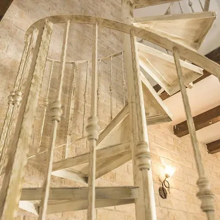 Dvori Dida Mile Vila Sveti Petar (Zadar)