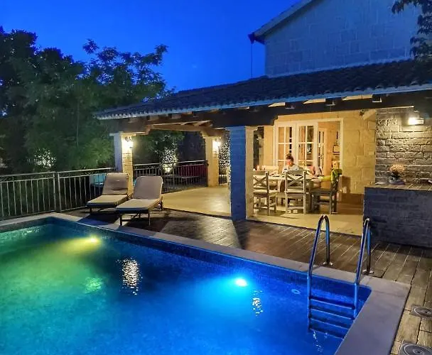 Dvori Dida Mile Villa Sveti Petar (Zadar)